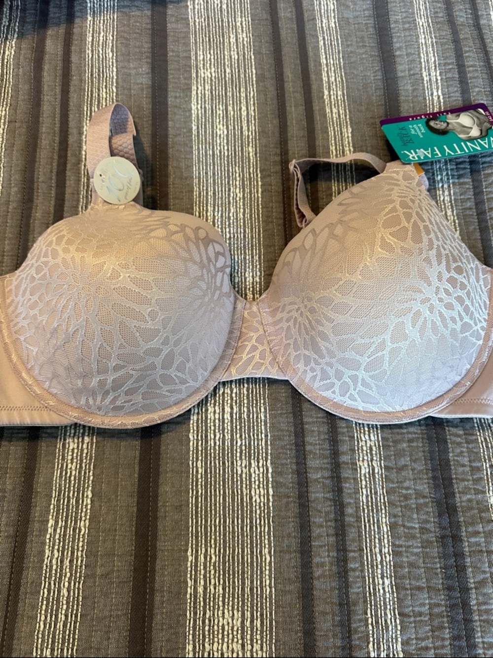 Vanity Fair Light Nude Pink Lace-Overlay T-Shirt Bra